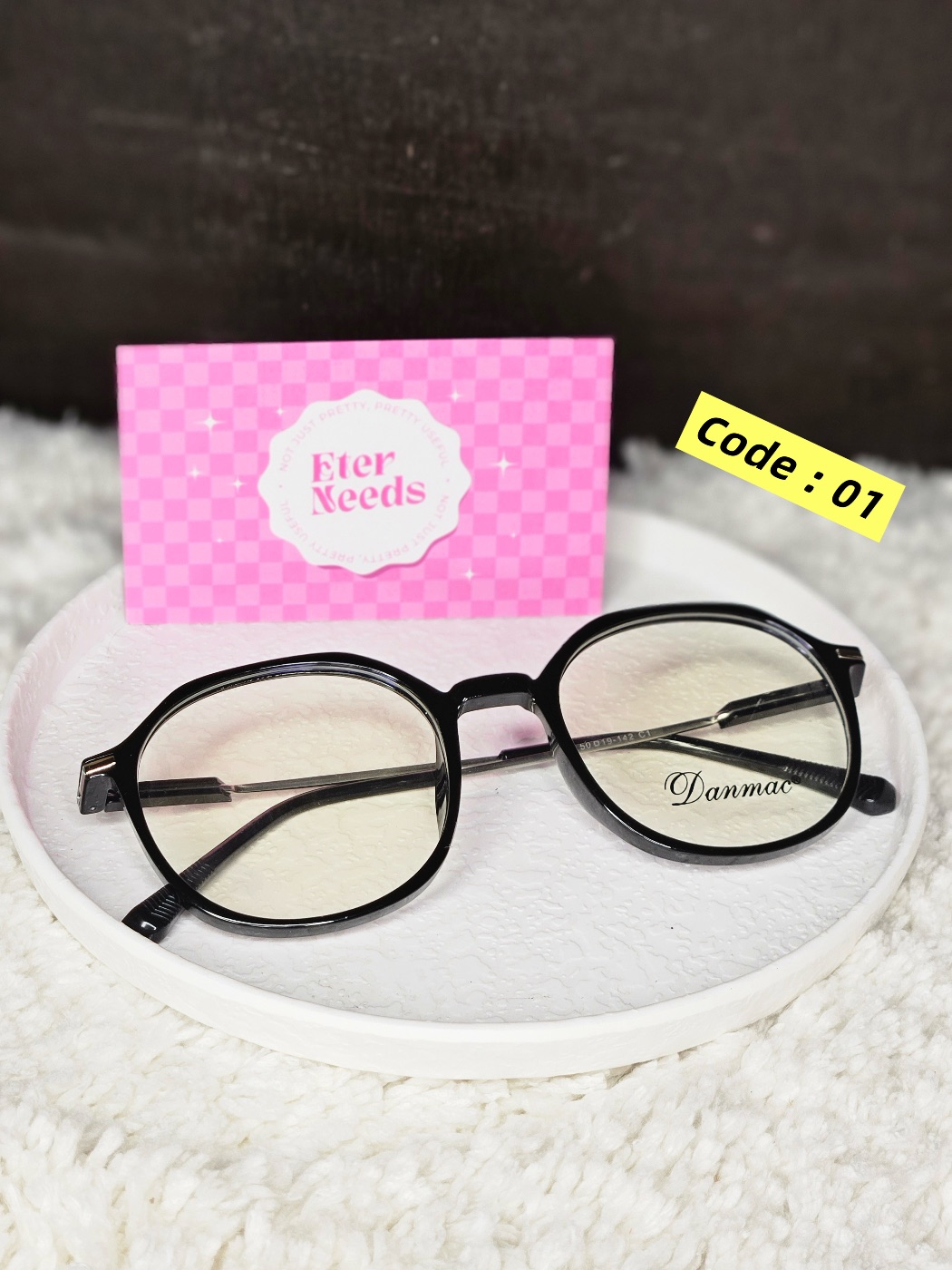 Pookie Glasses (small) — Black